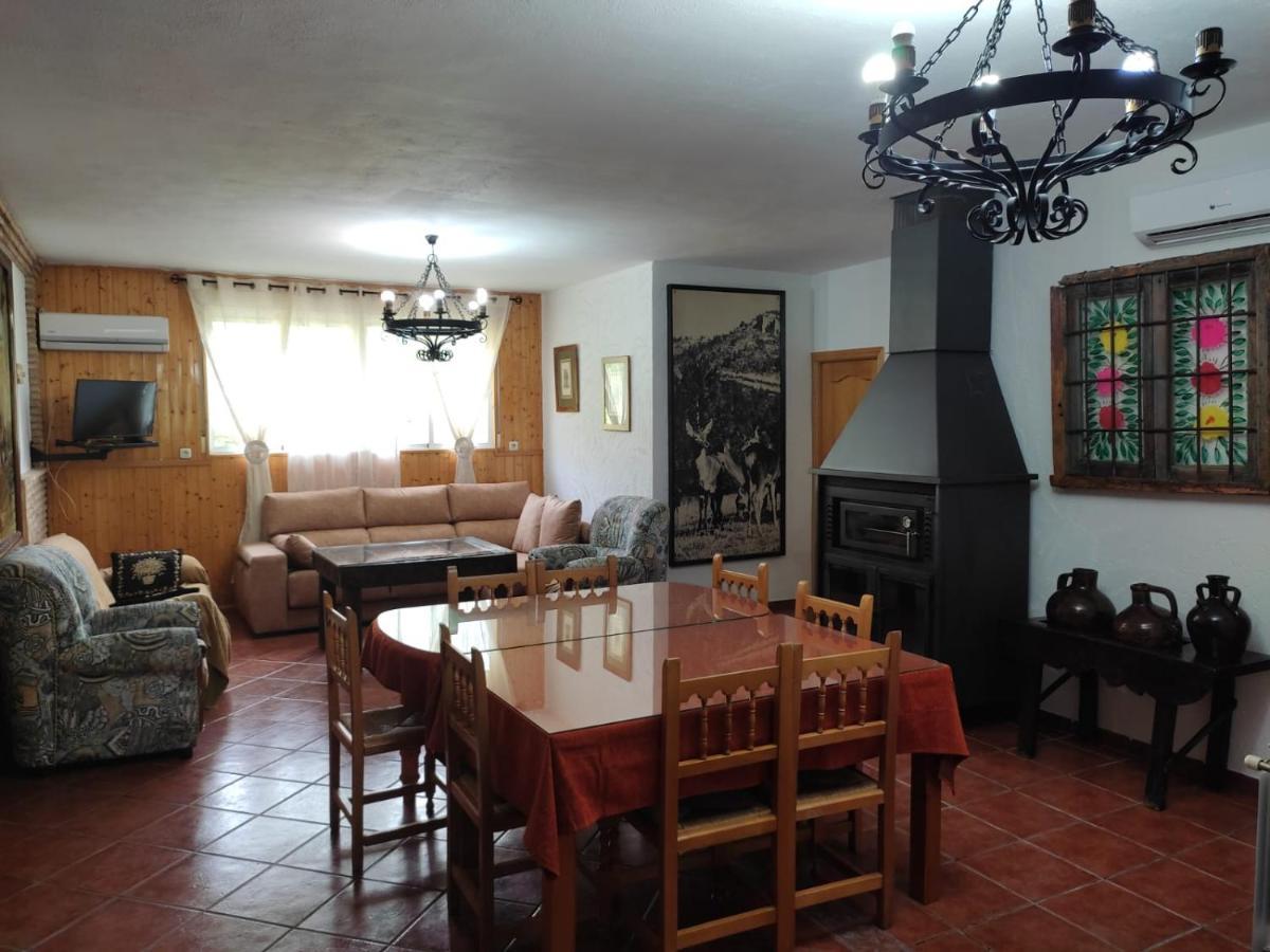 Alojamiento Macarena Burunchel Exterior photo